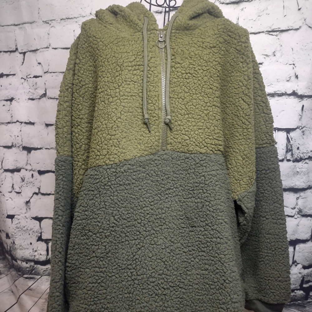 Victoria's Secret PINK Sherpa Hooded Pullover
